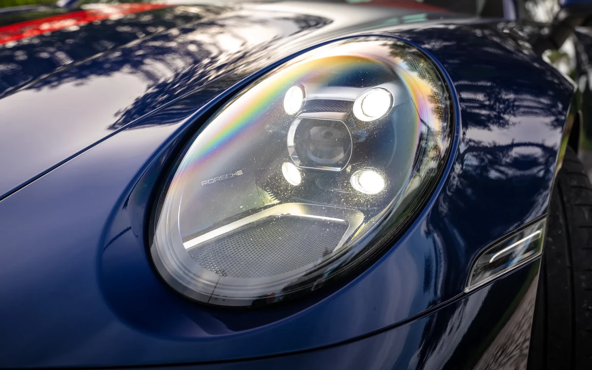 2023 Porsche 992 Carrera S - Image 28 of 31