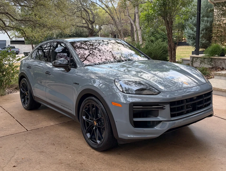 2024 Porsche 9Y0/9Y3 Cayenne Turbo - Image 17 of 31