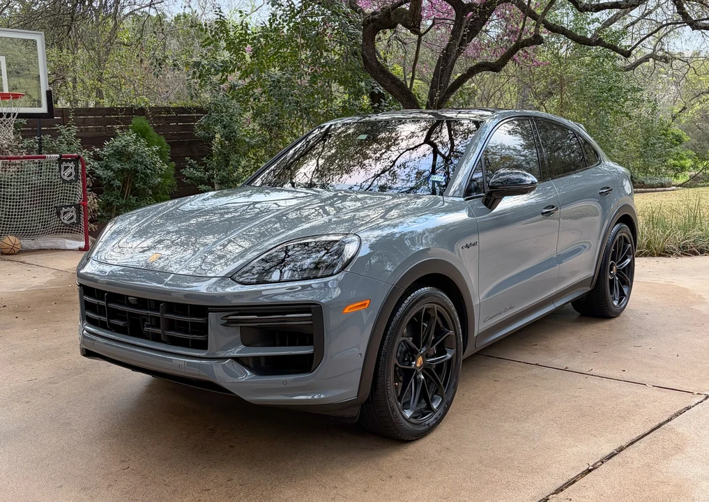 2024 Porsche 9Y0/9Y3 Cayenne Turbo - Image 2 of 31