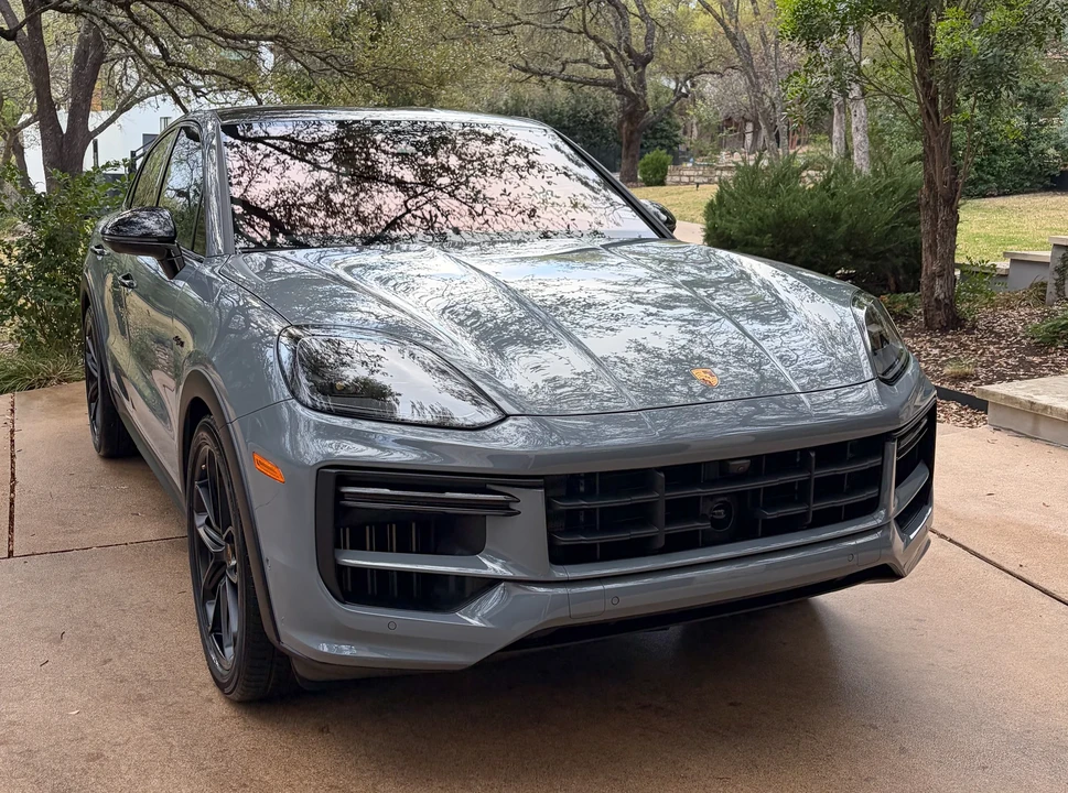 2024 Porsche 9Y0/9Y3 Cayenne Turbo - Image 19 of 31
