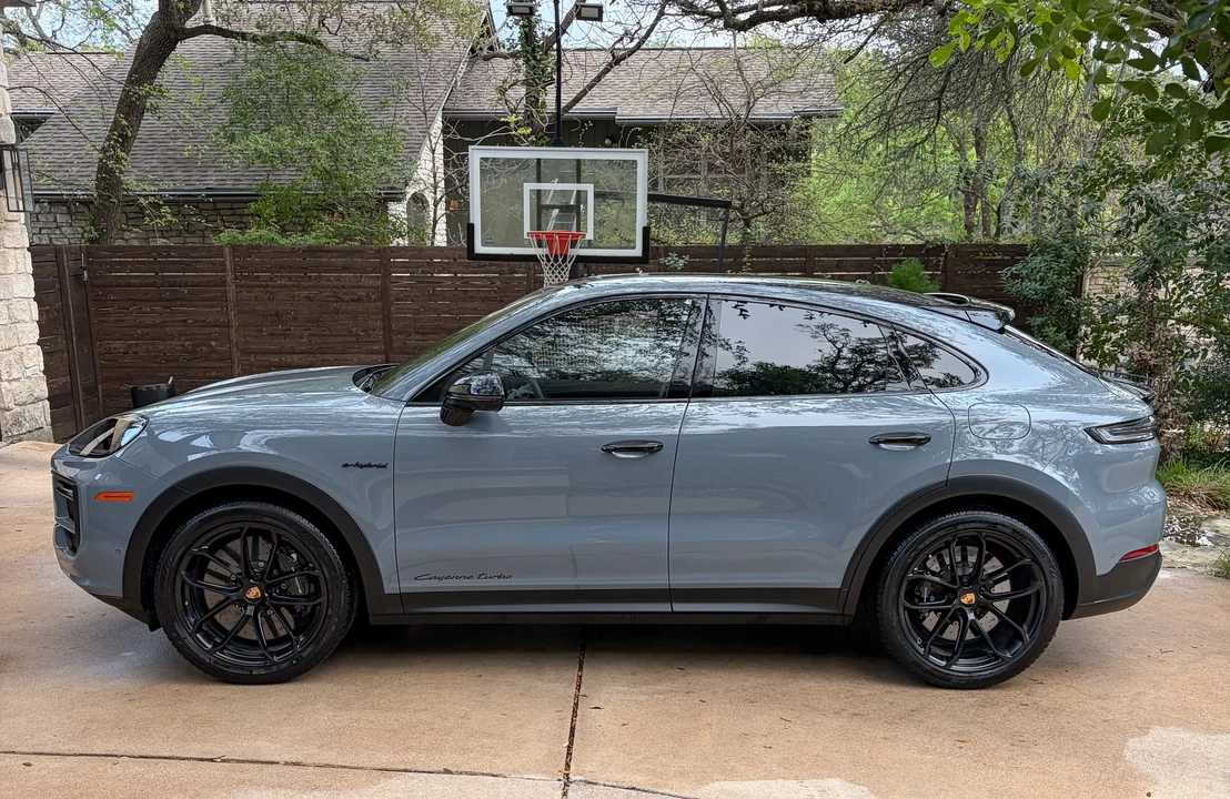 2024 Porsche 9Y0/9Y3 Cayenne Turbo - Image 4 of 31