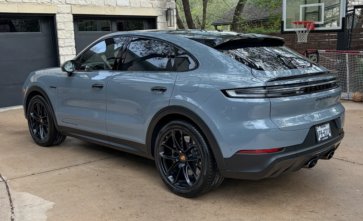 2024 Porsche 9Y0/9Y3 Cayenne Turbo - Image 7 of 31