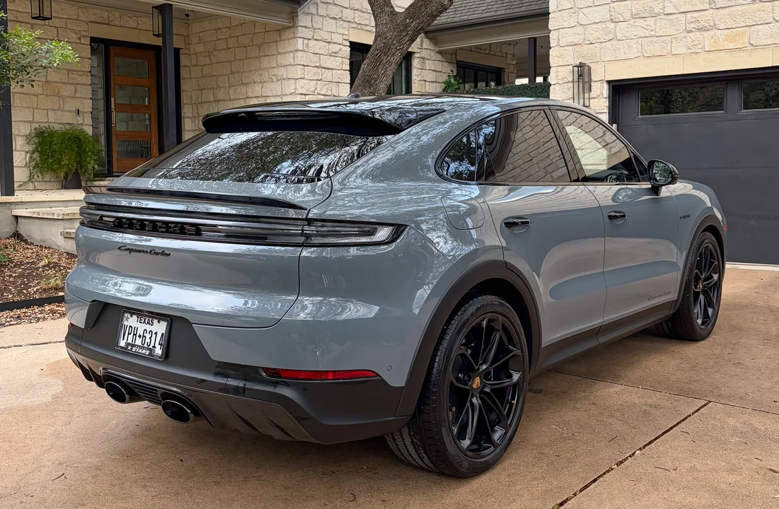 2024 Porsche 9Y0/9Y3 Cayenne Turbo - Image 11 of 31
