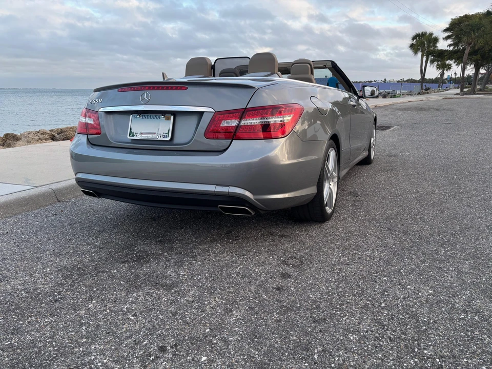2012 Mercedes-Benz C207/A207 E-Class Coupe & Convertible - Image 11 of 31