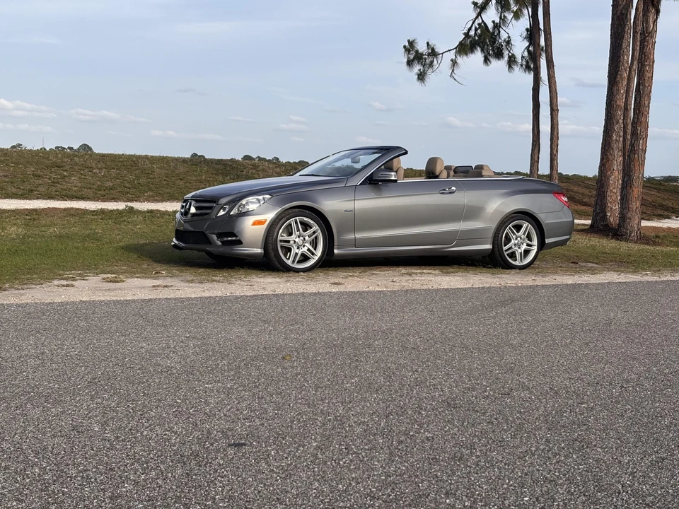 2012 Mercedes-Benz C207/A207 E-Class Coupe & Convertible - Image 2 of 31