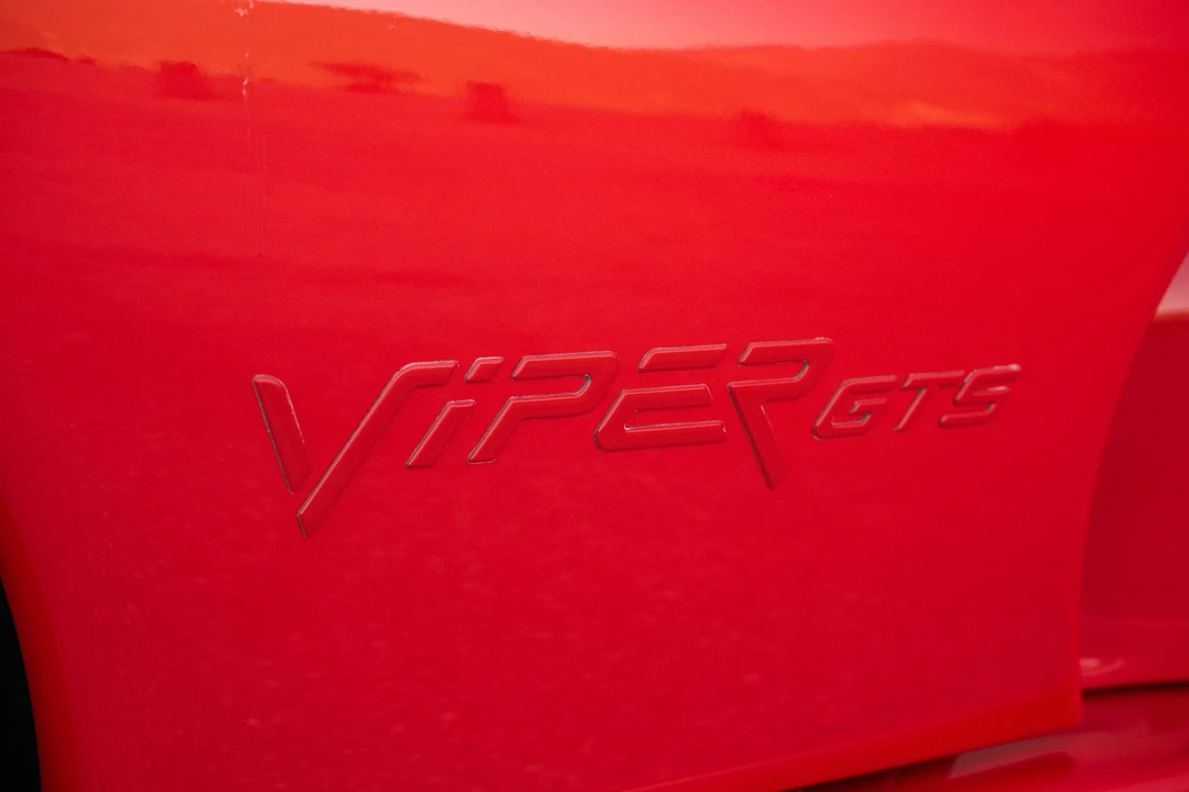 2002 Dodge Viper GTS 2nd Gen - Image 28 of 31