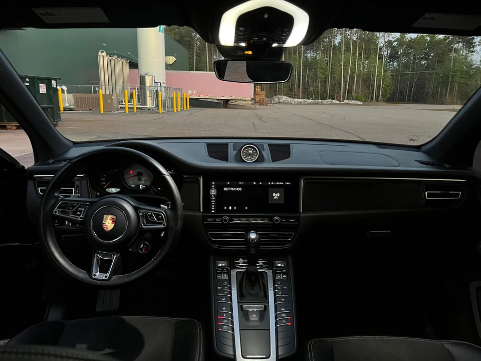 2021 Porsche Macan GTS - Image 12 of 19
