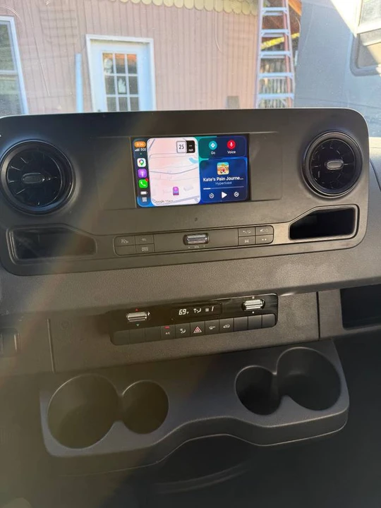 2021 Mercedes-Benz VS30 Sprinter - Image 8 of 16