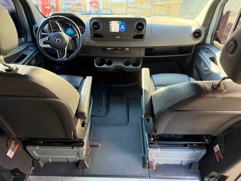 2021 Mercedes-Benz VS30 Sprinter - Image 12 of 16