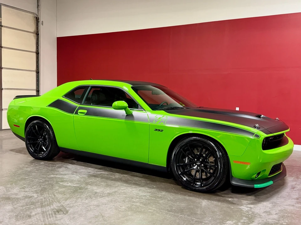 2017 Dodge Challenger SRT8 & 392 3rd Gen - Image 19 of 31