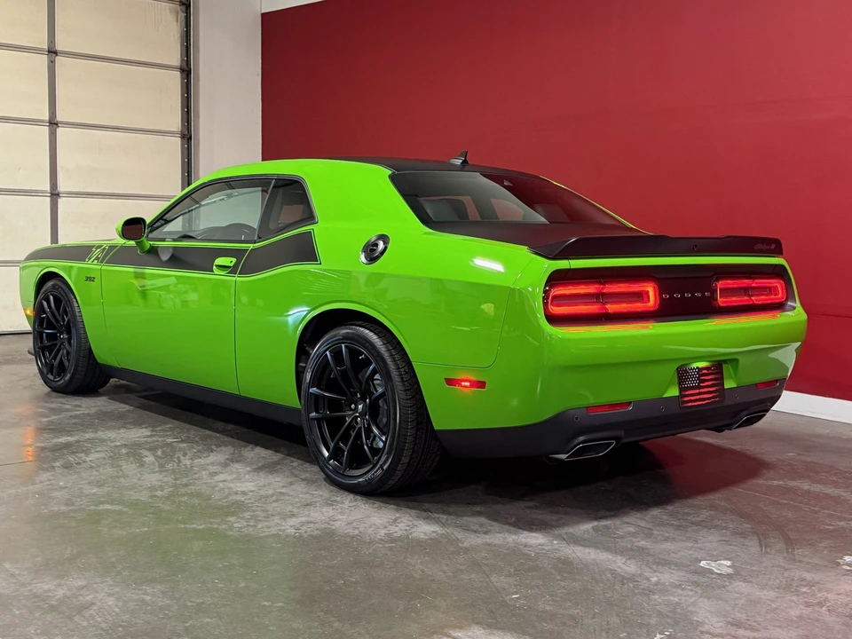 2017 Dodge Challenger SRT8 & 392 3rd Gen - Image 9 of 31