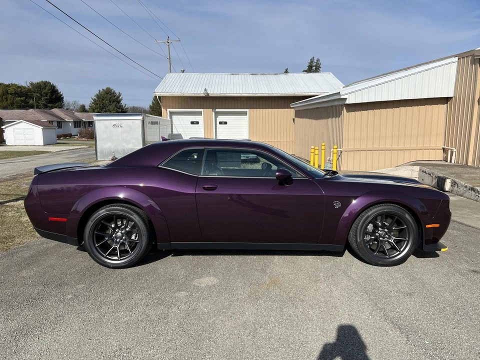2022 Dodge Challenger SRT Hellcat 3rd Gen - Image 18 of 31