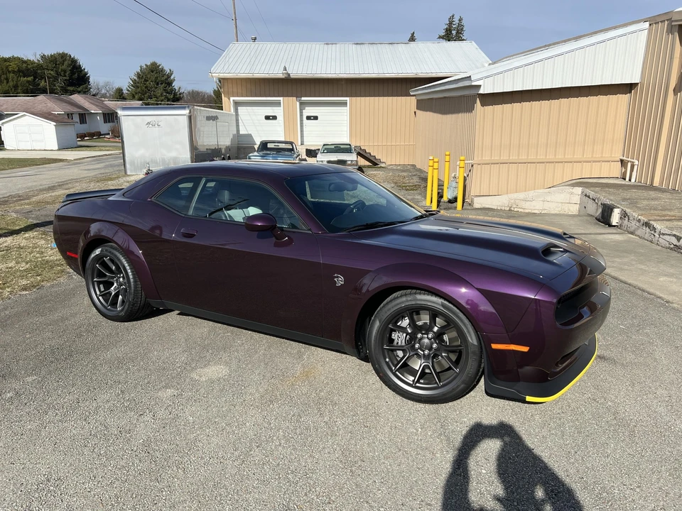 2022 Dodge Challenger SRT Hellcat 3rd Gen - Image 14 of 31