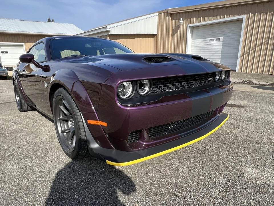 2022 Dodge Challenger SRT Hellcat 3rd Gen - Image 9 of 31