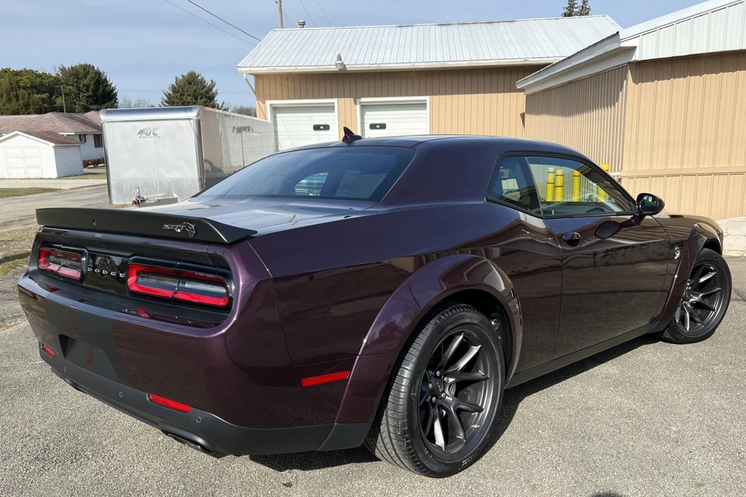 2022 Dodge Challenger SRT Hellcat 3rd Gen - Image 23 of 31