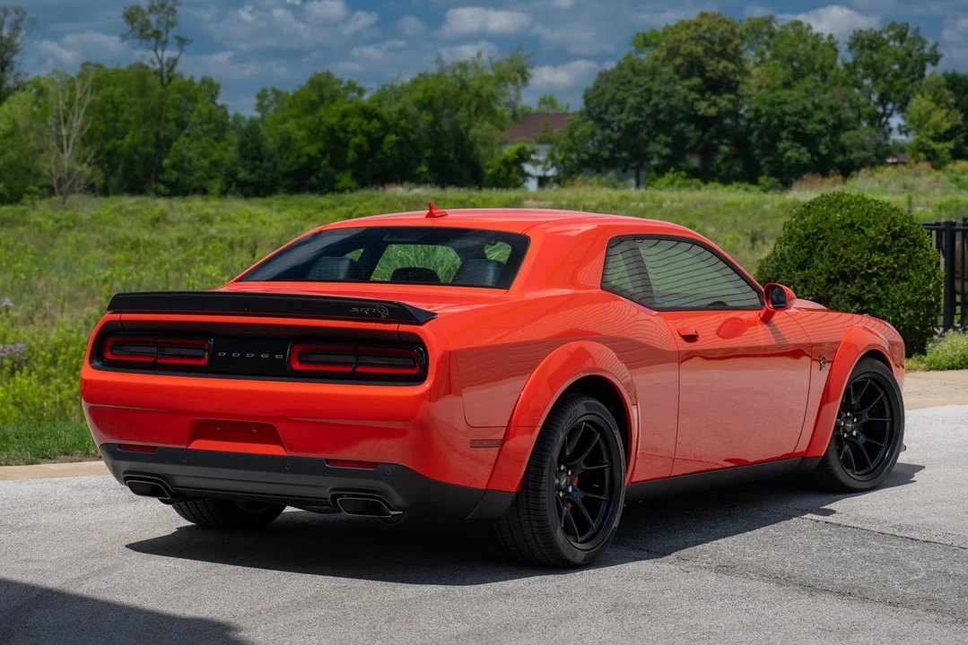 2022 Dodge Challenger SRT Hellcat 3rd Gen - Image 26 of 31