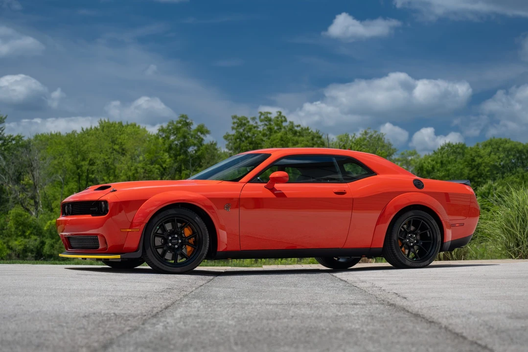 2022 Dodge Challenger SRT Hellcat 3rd Gen - Image 14 of 31