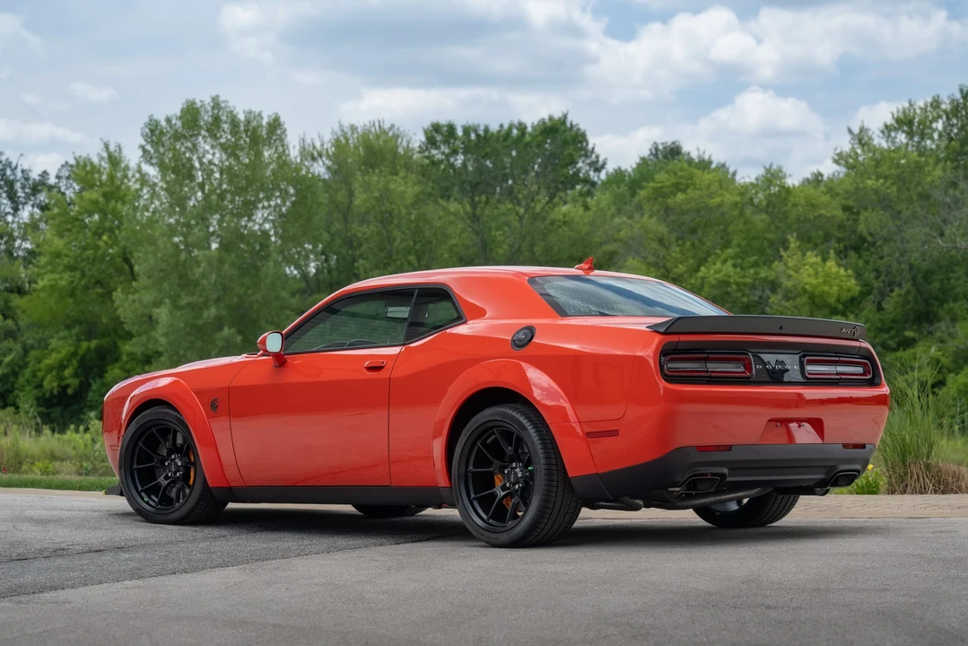 2022 Dodge Challenger SRT Hellcat 3rd Gen - Image 20 of 31