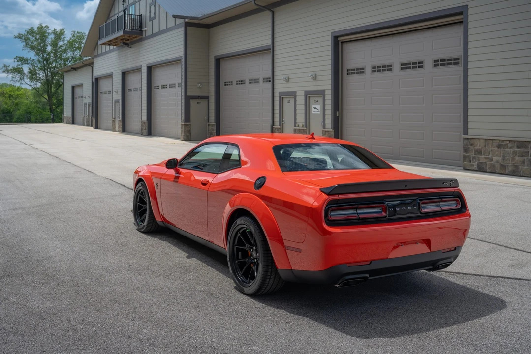 2022 Dodge Challenger SRT Hellcat 3rd Gen - Image 22 of 31