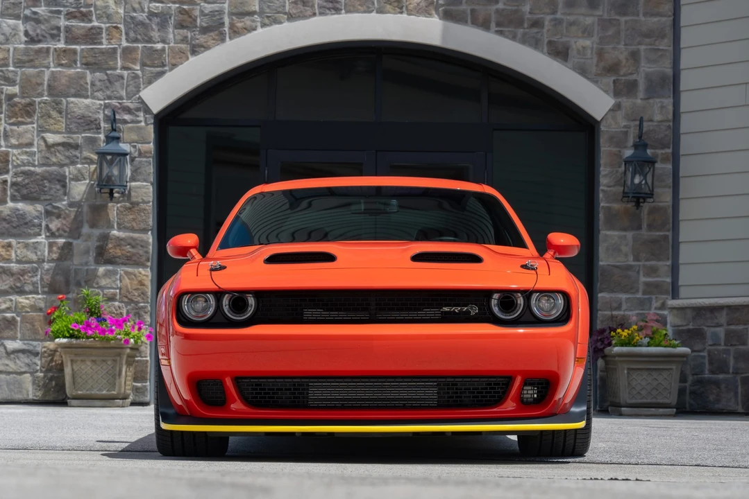 2022 Dodge Challenger SRT Hellcat 3rd Gen - Image 6 of 31