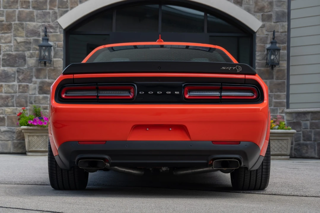 2022 Dodge Challenger SRT Hellcat 3rd Gen - Image 25 of 31