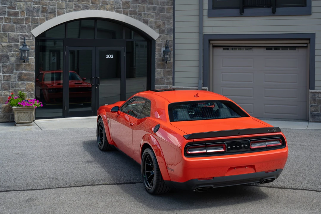2022 Dodge Challenger SRT Hellcat 3rd Gen - Image 23 of 31