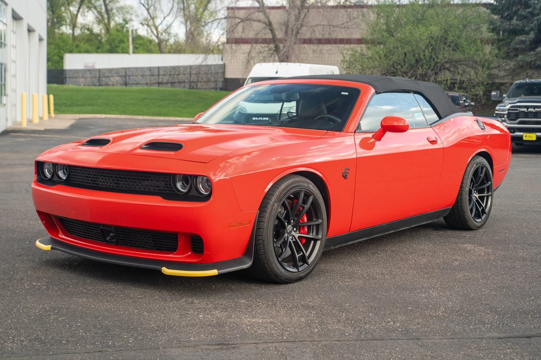 2023 Dodge Challenger SRT Hellcat 3rd Gen - Image 10 of 31