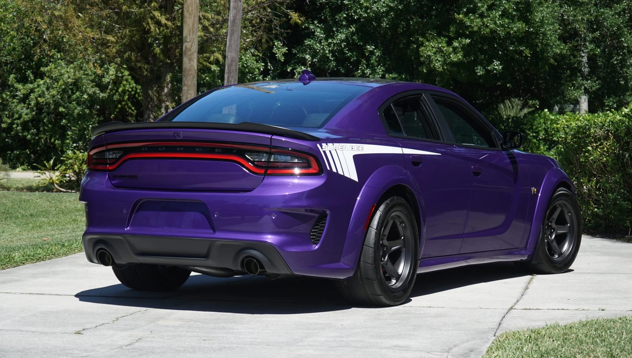 2023 Dodge Charger 7th Gen - Image 29 of 31
