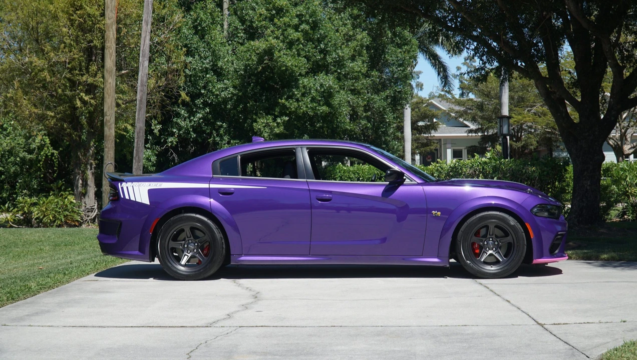2023 Dodge Charger 7th Gen - Image 21 of 31