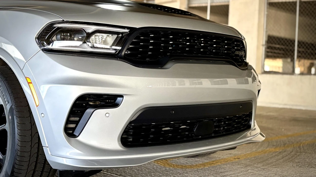 2025 Dodge Durango SRT Hellcat 3rd Gen - Image 24 of 31