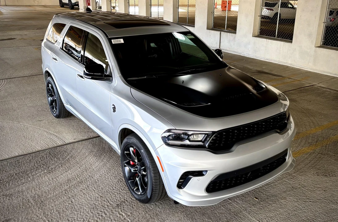 2025 Dodge Durango SRT Hellcat 3rd Gen - Image 7 of 31