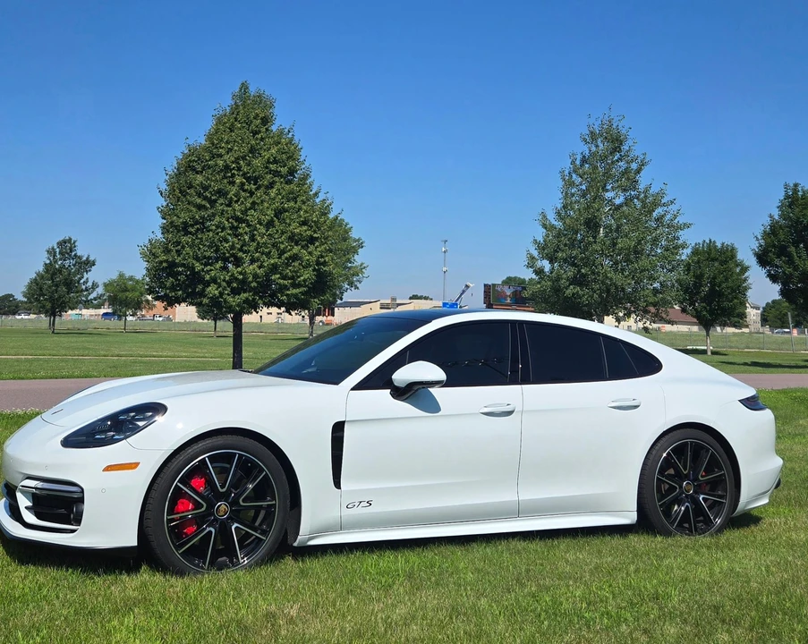 2021 Porsche 971 Panamera GTS - Image 9 of 12