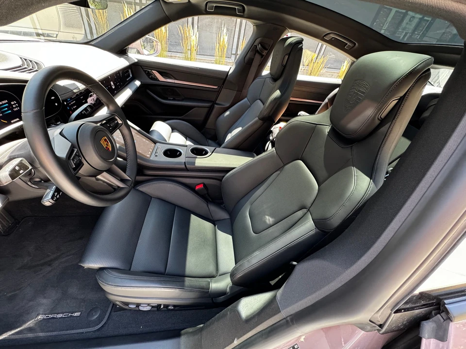 2021 Porsche Taycan - Image 11 of 18