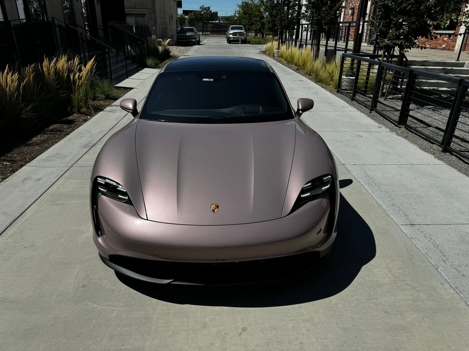 2021 Porsche Taycan - Image 8 of 18