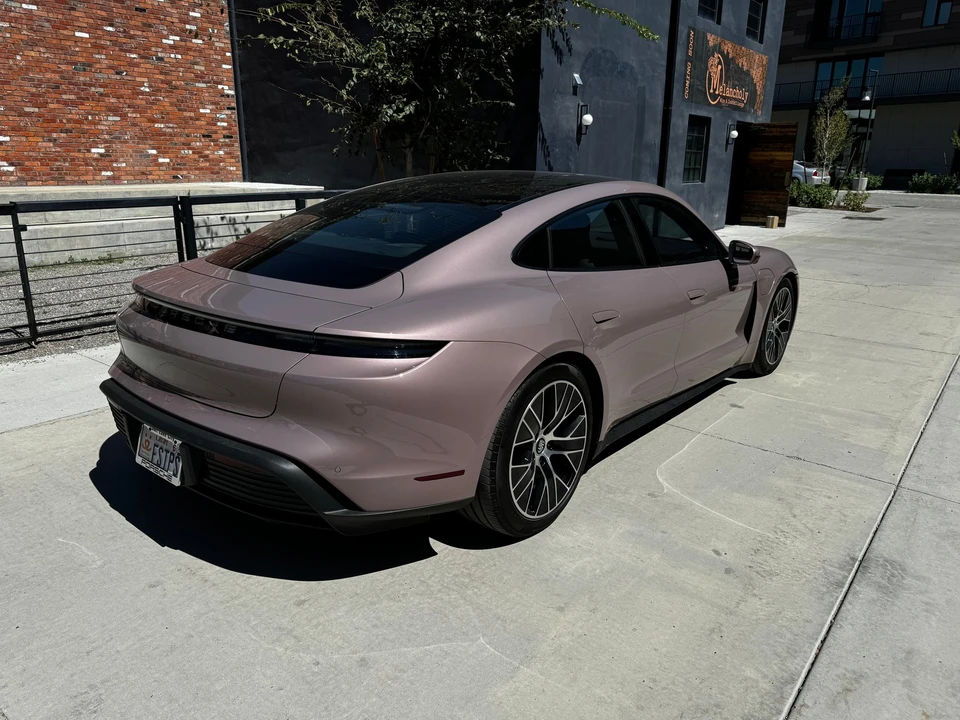 2021 Porsche Taycan - Image 5 of 18