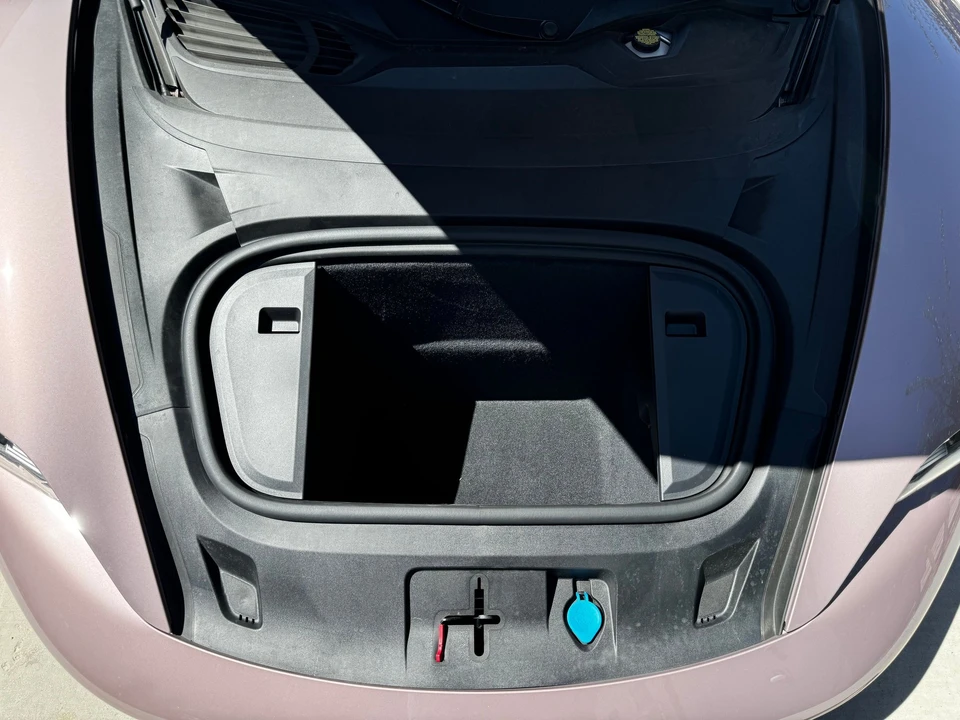 2021 Porsche Taycan - Image 14 of 18