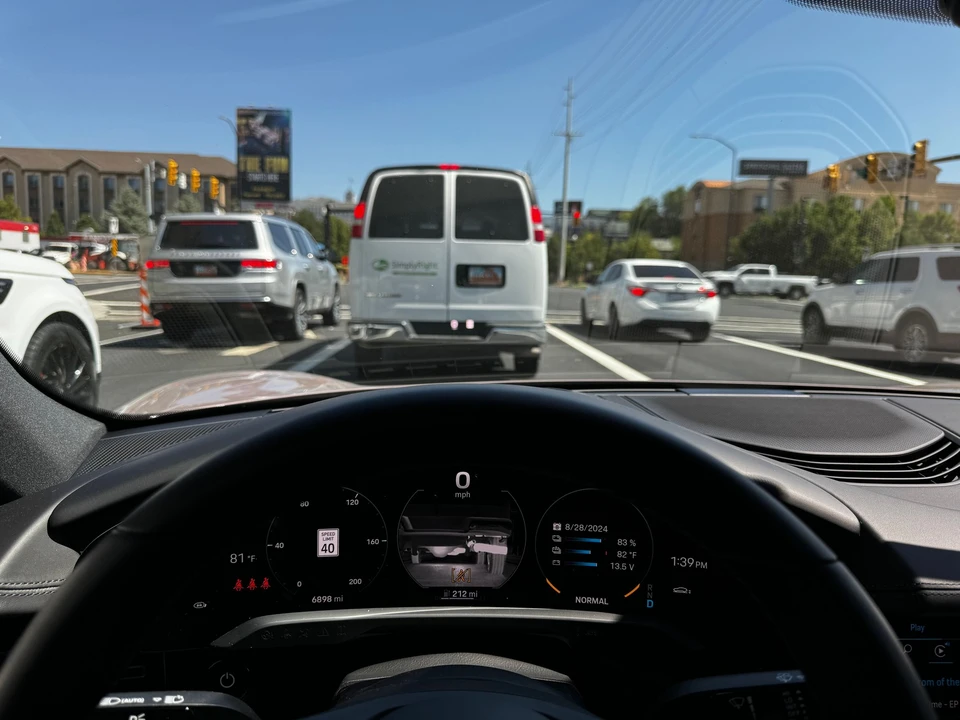 2021 Porsche Taycan - Image 13 of 18