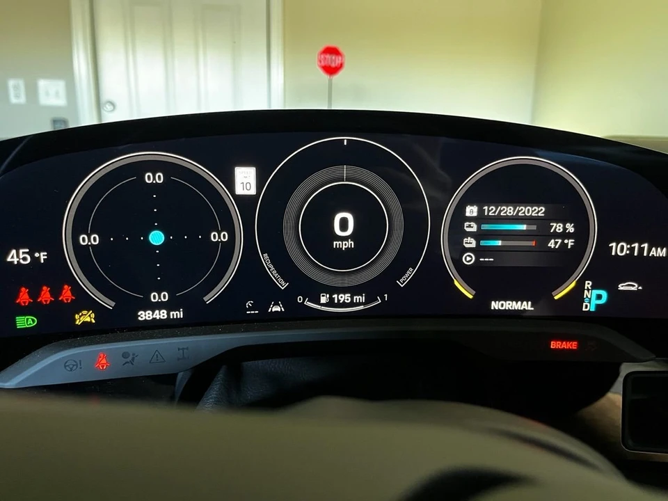 2021 Porsche Taycan - Image 3 of 9