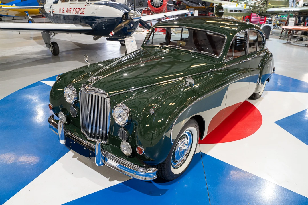 1961 Jaguar Mark VII & VIII & IX - Image 29 of 31