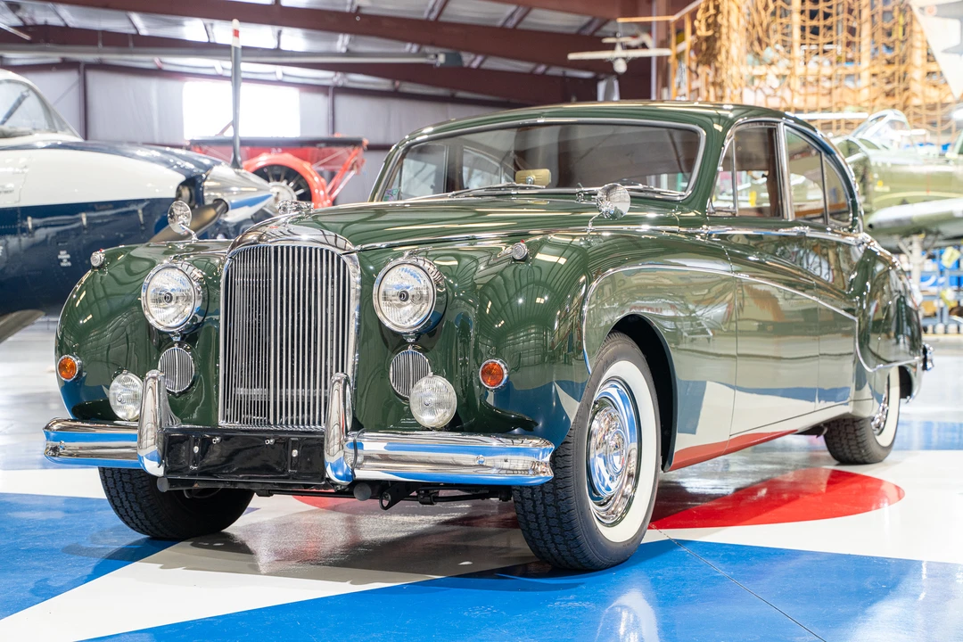 1961 Jaguar Mark VII & VIII & IX - Image 28 of 31