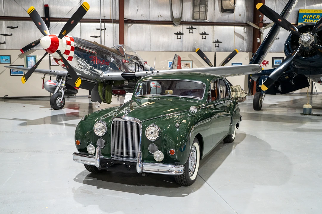 1961 Jaguar Mark VII & VIII & IX - Image 8 of 31