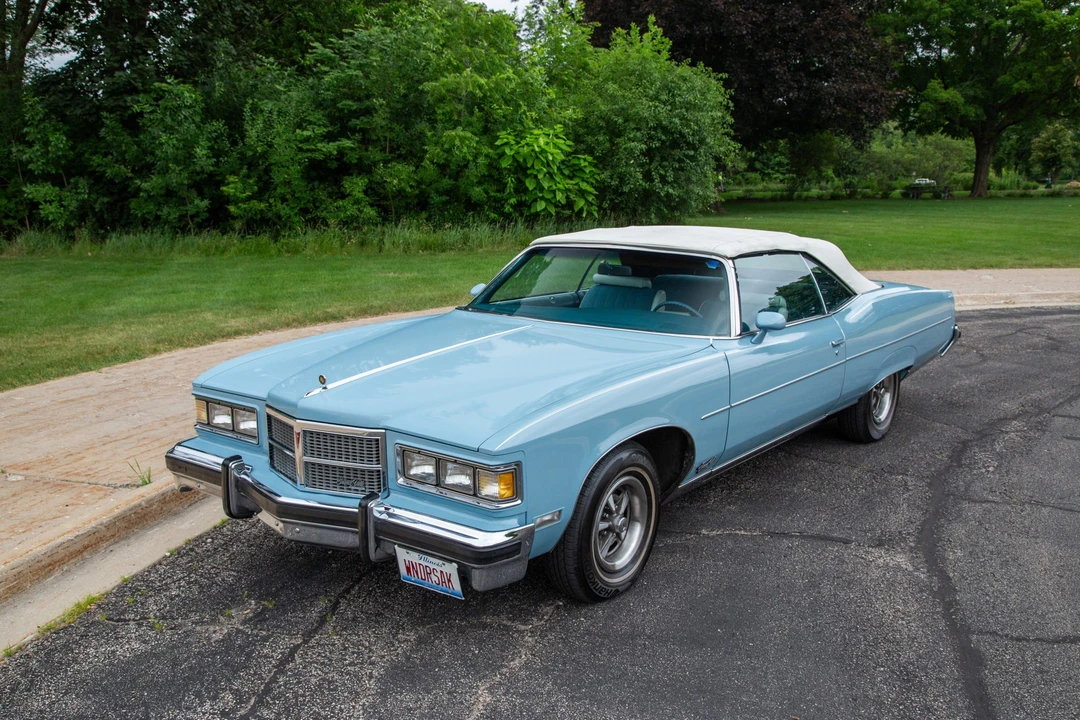 1975 Pontiac Grand Ville - Image 18 of 31