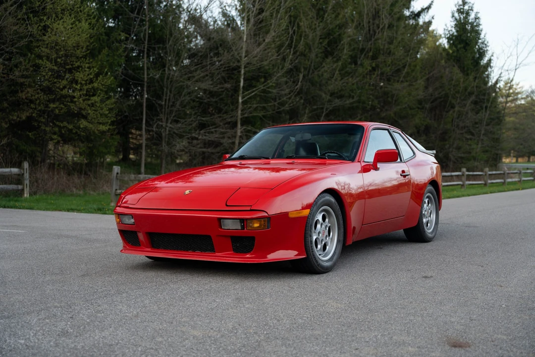 1986 Porsche 944 - Image 11 of 31