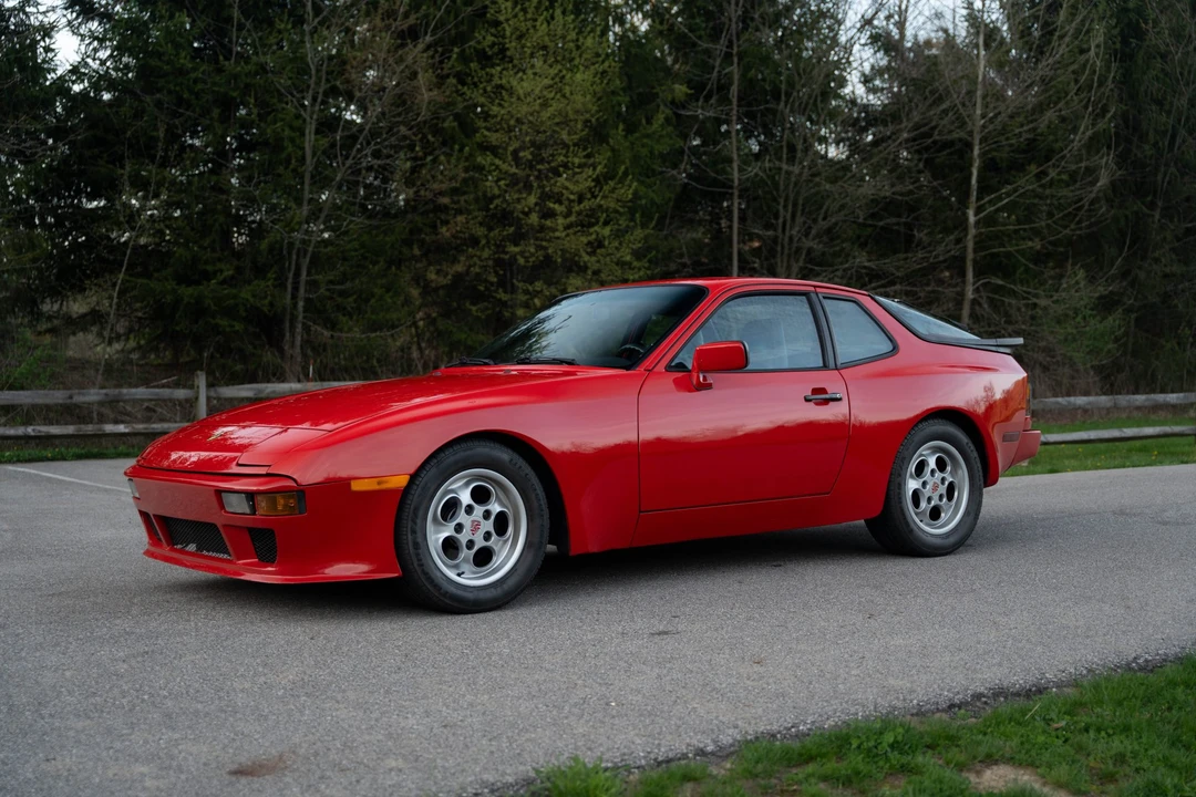 1986 Porsche 944 - Image 13 of 31