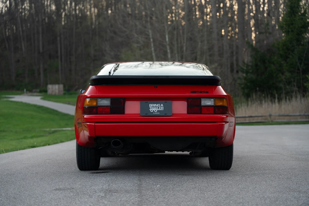 1986 Porsche 944 - Image 24 of 31