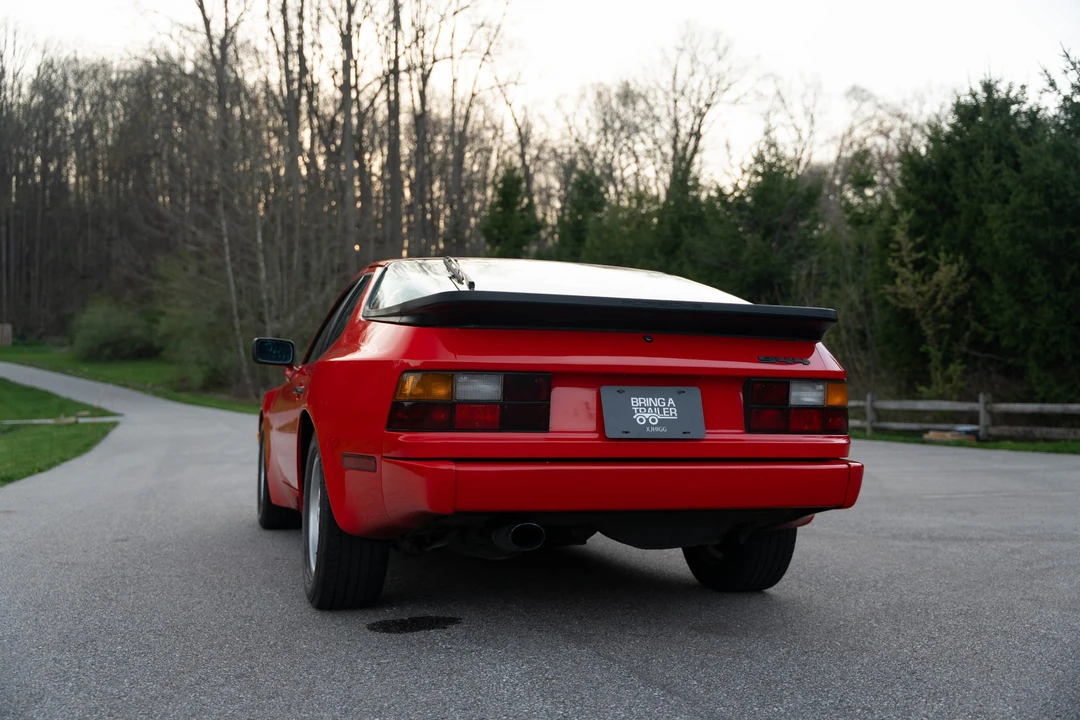 1986 Porsche 944 - Image 21 of 31