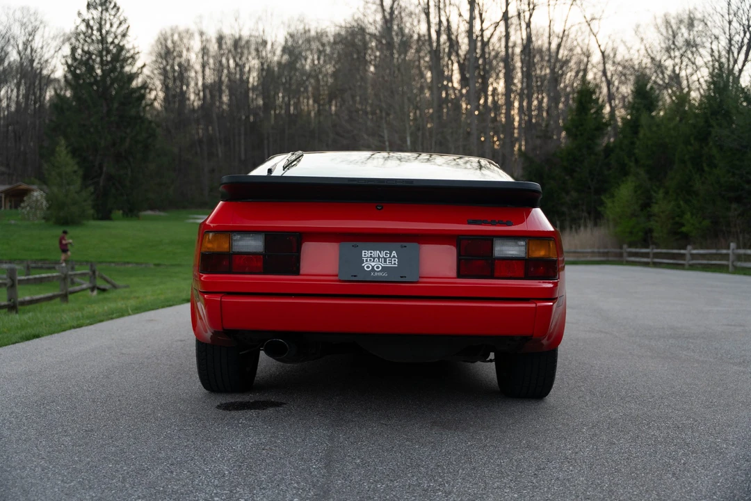 1986 Porsche 944 - Image 27 of 31