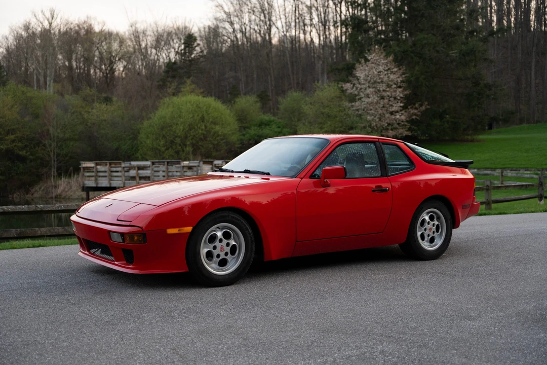 1986 Porsche 944 - Image 12 of 31