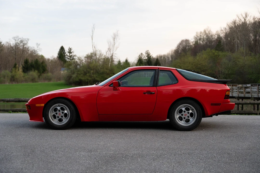 1986 Porsche 944 - Image 16 of 31