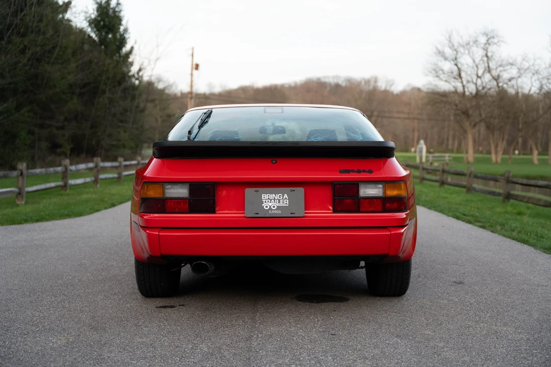 1986 Porsche 944 - Image 23 of 31